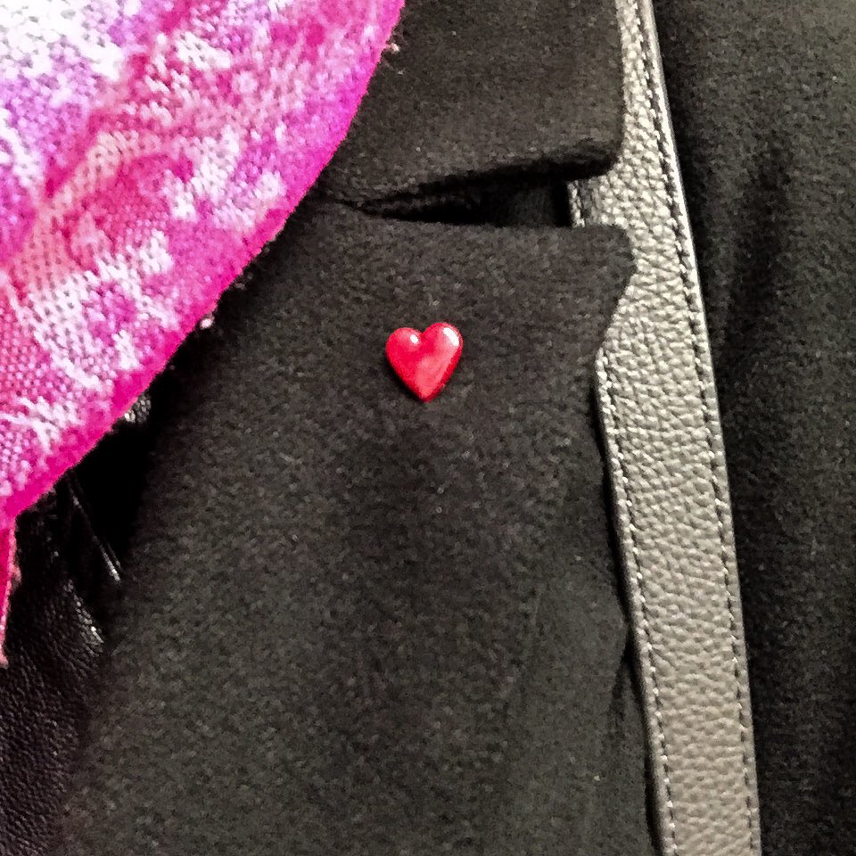 Got my coat out today and it’s immediately #tbt to <a href="/HerAchingHeart/">Her Aching Heart</a> press night 👭🦊