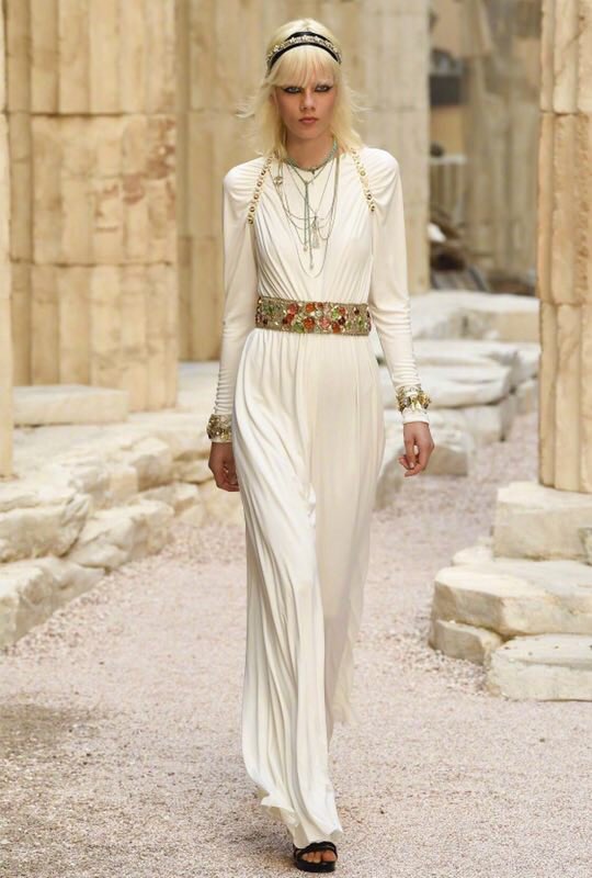 EdenModelsSH's tweet image. Channel show