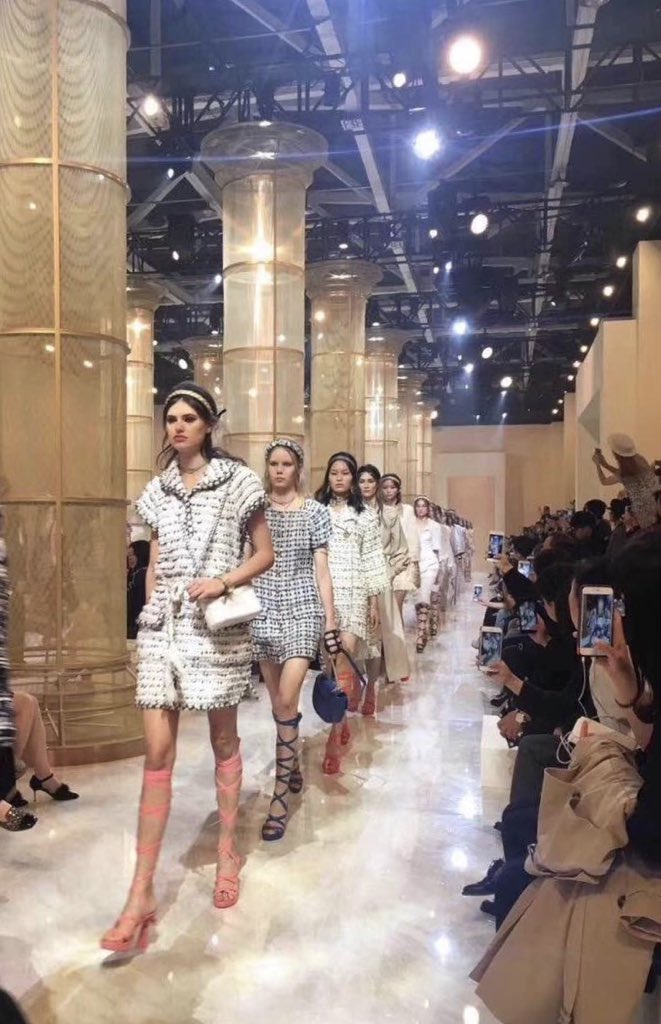 EdenModelsSH's tweet image. Channel show