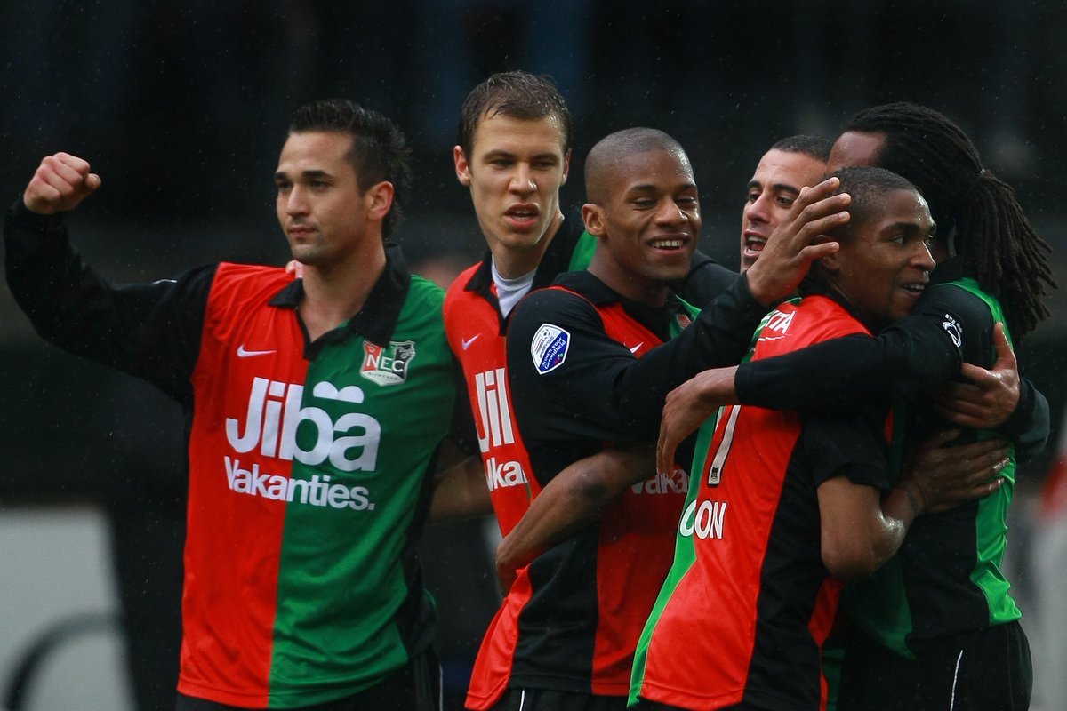 Begitu Malang Nasib Pemain Naturalisasi Ini, Sudah Rela Tinggalkan Belanda Demi Timnas Indonesia, Kariernya Justru Hancur dan Kini Malah Jadi...
            - galeri foto