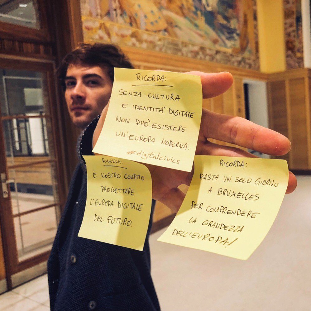 "Progettare l'Europa del futuro è un nostro compito" Grazie a tutti gli europei "digitali" che sono stati con noi ieri, in particolare a <a href="/francescosoleee/">Francesco Sole</a> e <a href="/NimaBenatiPh/">Nima Benati</a>!