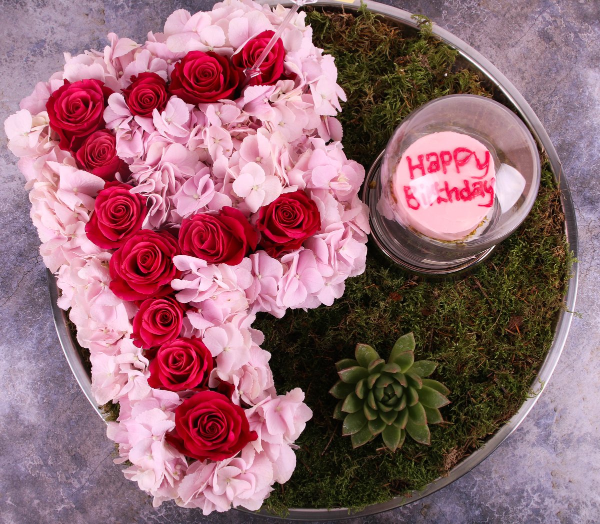 bleemscom's tweet photo. Mention someone who's a November baby!
#bleems
#bleemswithyou
#birthday https://t.co/ZtGVdQypyQ