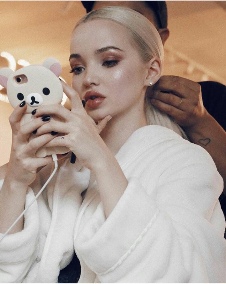 kanotyuDoveiy's tweet photo. フォロワーさん増やしたいので、タグします！（あんまり来ないと思うけど😅）
#DoveCameron
#DoveCameron好きな人RT
#可愛いと思ったらRT 
#DCS好きな人RT
#RTした人全員フォローする https://t.co/uPJzIbiU0M