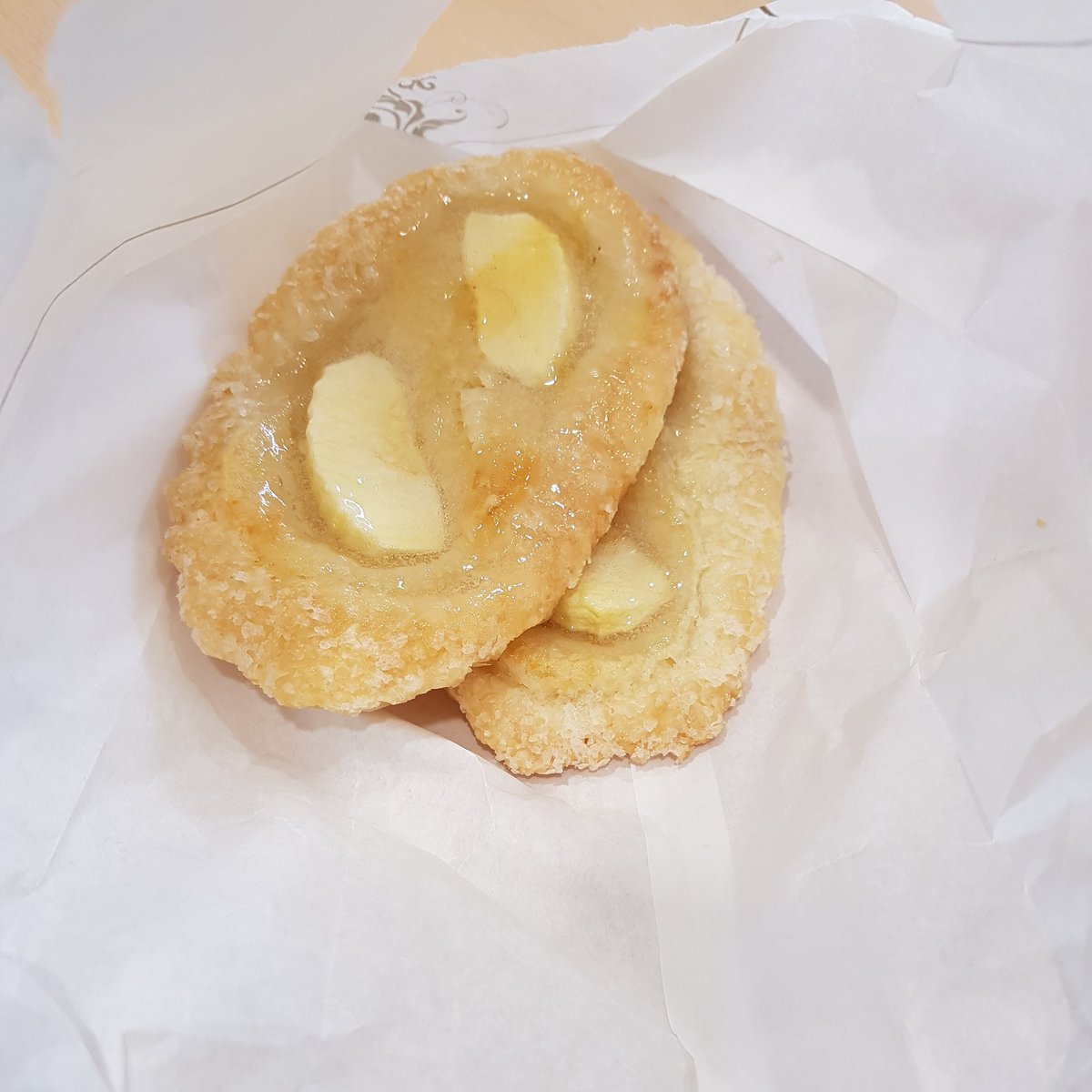 Vollenhoofse meisjes voor Vollenhoofse meisjes! #verrassing #bedanktmarcel #bakkerijhoutsma