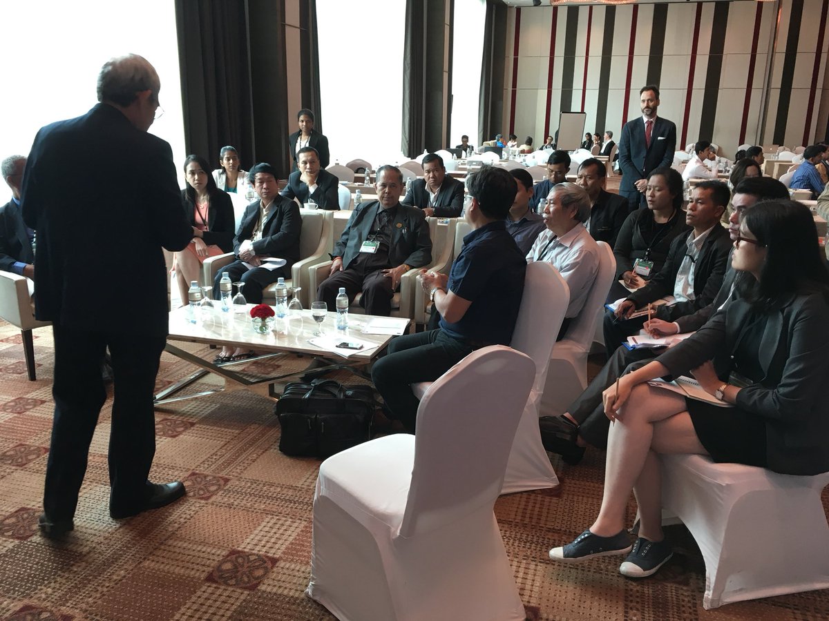 sumernet_sec's tweet photo. #SN4All policy forum participants identifying ready-to-apply #research and how to scale it up for the #Mekong region #SNForum #watersecurity https://t.co/yYaj9YBZ2A