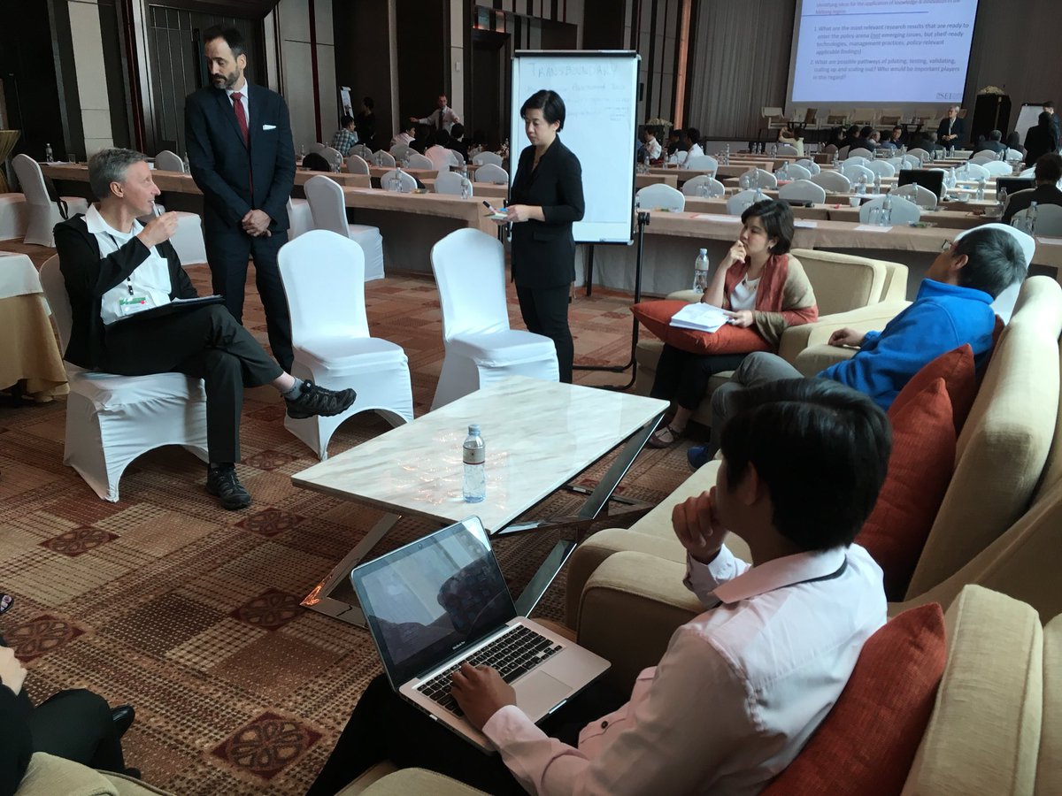 sumernet_sec's tweet photo. #SN4All policy forum participants identifying ready-to-apply #research and how to scale it up for the #Mekong region #SNForum #watersecurity https://t.co/yYaj9YBZ2A