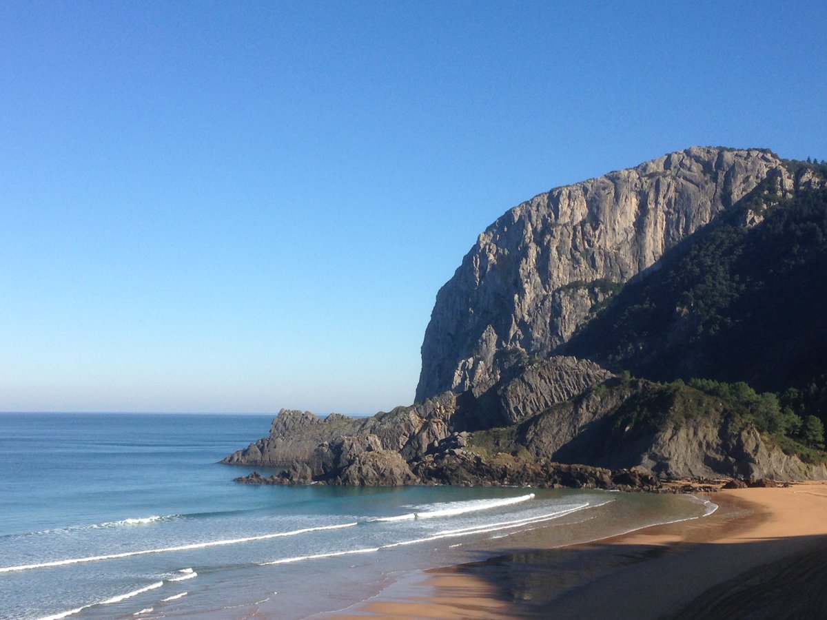 Debido a una caída en los servidores de #OVH estamos sin correo electrónico, ni web.  Os podemos atender en el 946.270.316. Esperando se restablezca pronto. Vamos a tomarlo con calma .. el mar siempre relaja :-)