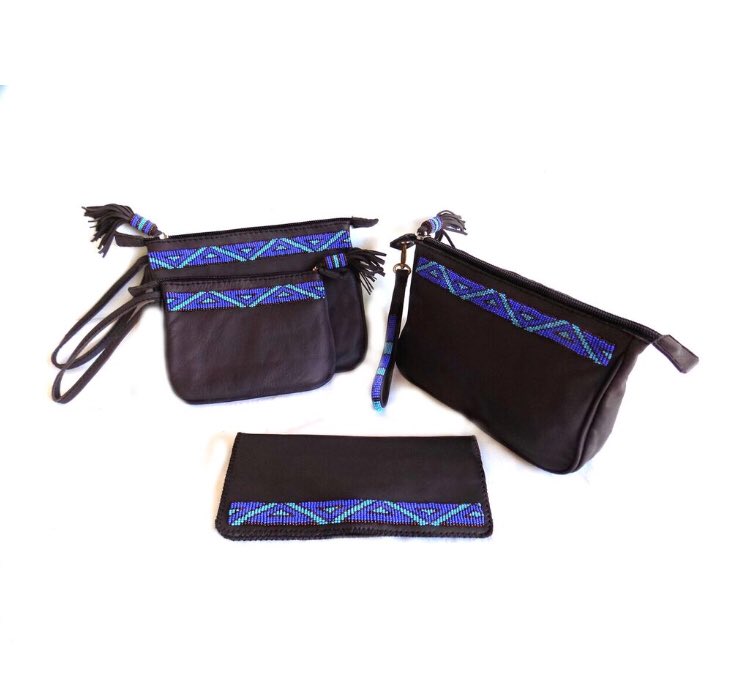 Zinjdesign's tweet photo. A Zinj accessory is a thing of beauty:  made from the softest leather and painstakingly decorated in exquisite, African beadwork in the tradition of a culture that has been here for millennia. #handmadekenya #dogcollars #safaribelts #handbags  #maasai #beadeddogcollars #shop https://t.co/ZcNg9UAIAk