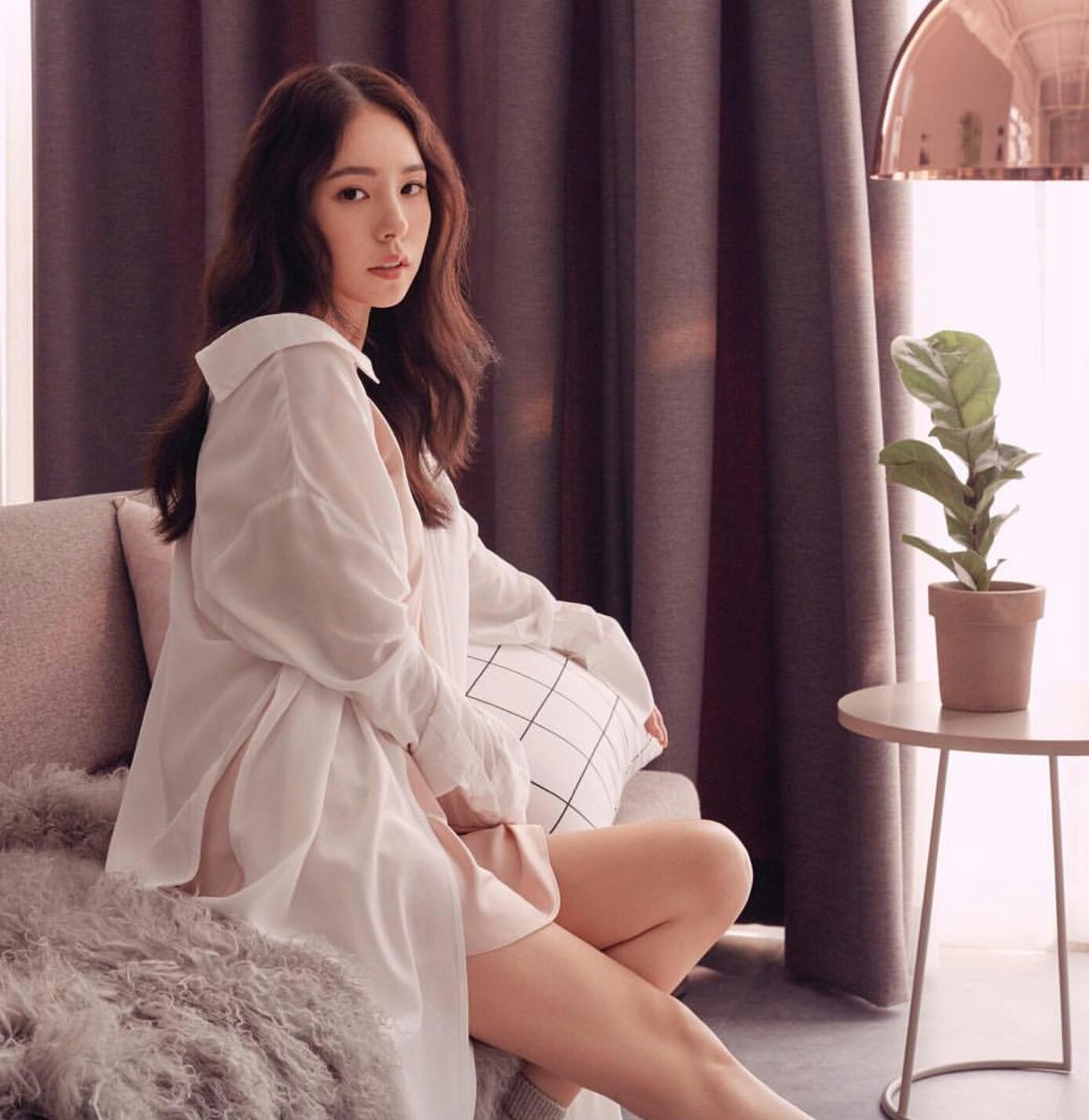 amateraci's tweet photo. “It is true that I get influenced a lot by her, just like my previous hit ‘Eyes, Nose, Lips’ did. I’ll just be honest here. SHE IS THE PERSON I LOVE THE MOST AND MY BIGGEST MUSE.” --Taeyang https://t.co/033j0HXm0B