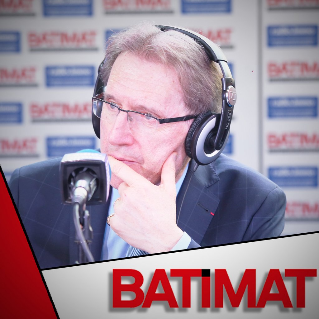 radioimmo's tweet photo. [#MDB2017] "Notre métier c'est de diffuser les pratiques, les #innovations et les connaissances sur la #construction et la ville durable" - C. BRODHAG, Pdt @Construction21F en direct #Batimat #radioimmo https://t.co/lR5XZkhlMn https://t.co/P8sE31mDAn