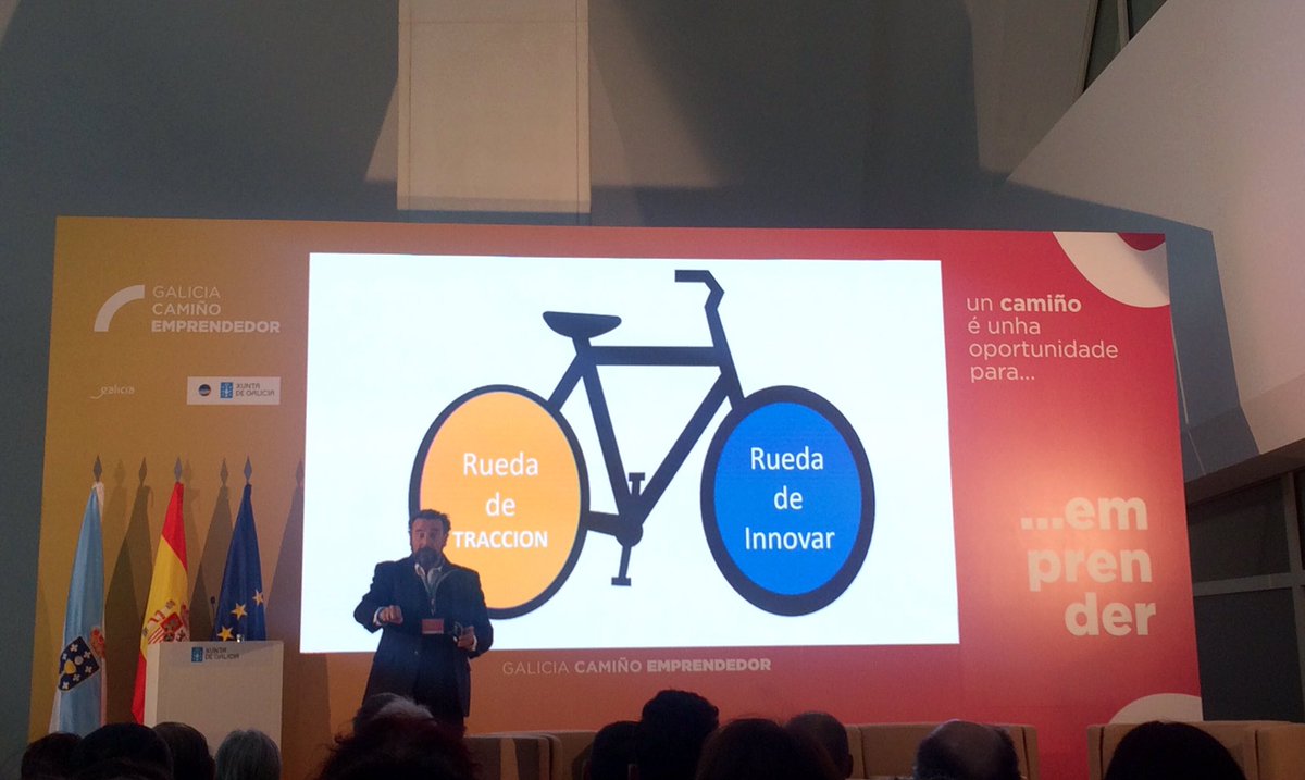ralagares's tweet photo. "A innovación non é ter ideas, é levalas á práctica", Ignacio Villoch en #GaliciaCaminoEmprendedor #Compostela @fundacionronsel https://t.co/S1UqVJnqR9