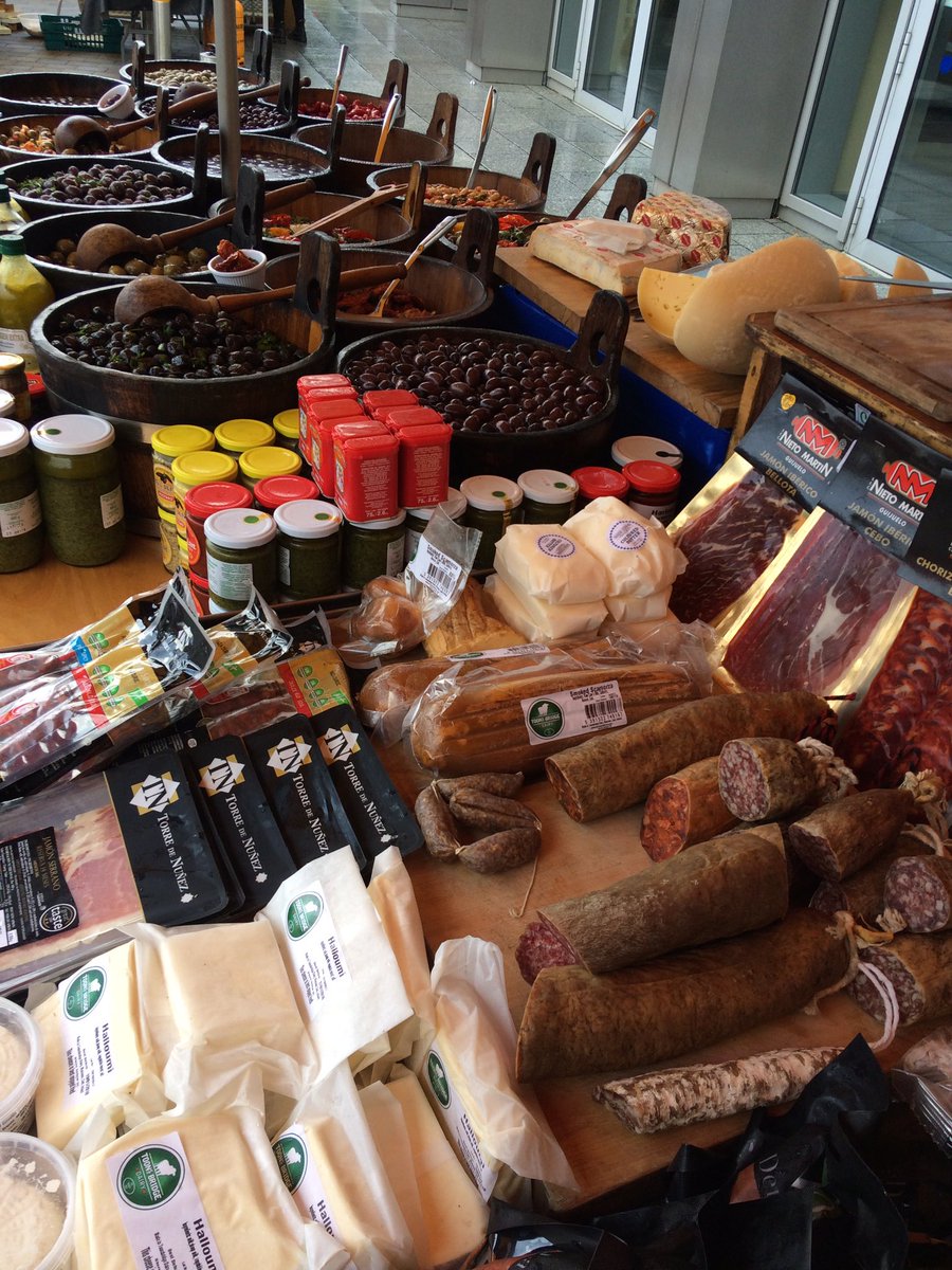 The sun's coming out at <a href="/mahonmarket/">Mahon Point Market</a> ! We'll be here till 3pm!