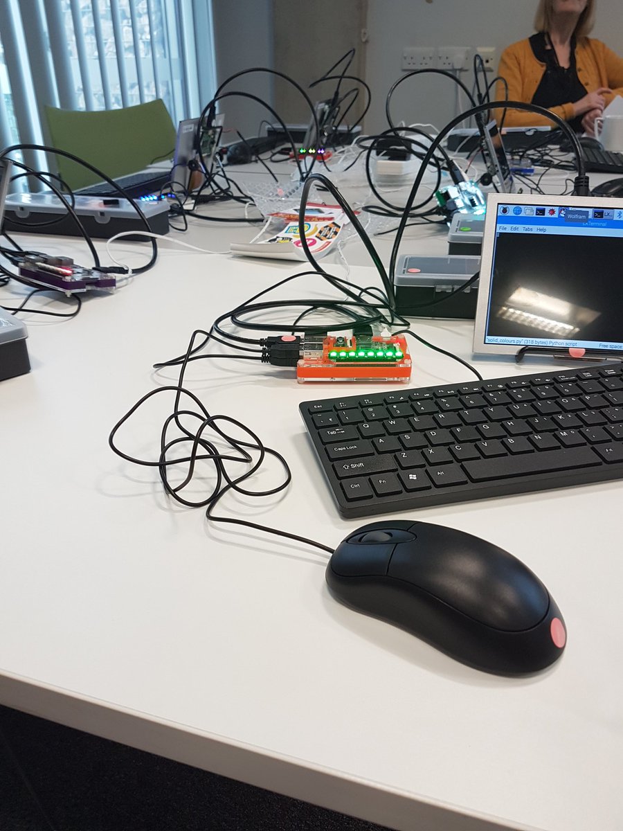 STEAMWORKSLearn's tweet photo. We are at the #TechTownLab today with loads of exciting people! @tanurai @pimoroni @TechTownEU @MakerEdUK https://t.co/XJgaELQ8SJ