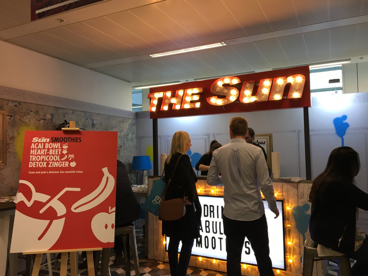 newsworks_uk's tweet photo. We're here at #huddle2017 enjoying a delicious pick me up from The Sun's smoothie bar. A great way to start the morning! @NewsUK @mindshare_uk #mhuddle https://t.co/Mjc0xrKsb8