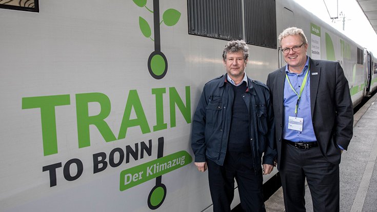 Schienenallianz's tweet photo. Interview: So hat der #Lokführer den #TrainToBonn zur #COP23 erlebt: https://t.co/sCMC3WGcX3

@DB_Presse @bmub @naturtrip @bund_net @VCDeV @Stiftung2Grad https://t.co/y47kbHtekm