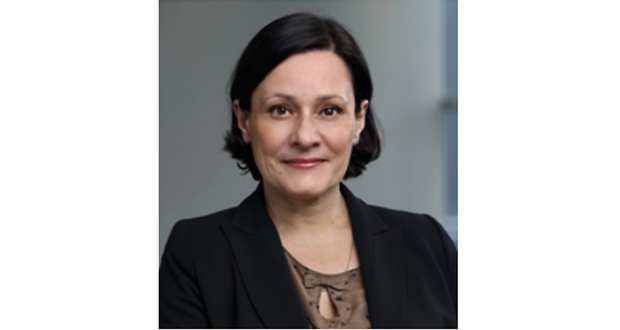 LesEchos's tweet photo. Françoise Mercadal-Delasalles, pilote du Crédit du Nord https://t.co/s3JHumu7sX https://t.co/67Bcrx9AEg