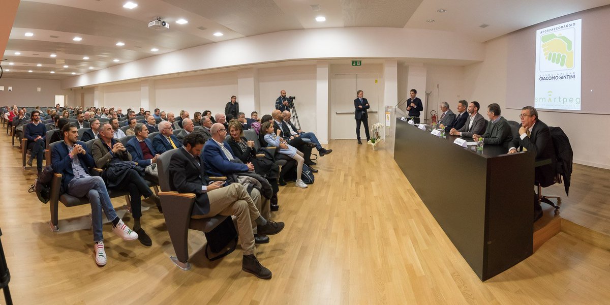 ACPerugiaCalcio's tweet photo. Inaugurata la nuova sede dell'Associazione Giacomo Sintini, @ACPerugiaCalcio presente https://t.co/KSXk7roM5c #forzaecoraggio @JackSintini #Smartpeg @ospedaleperugia @AIRC_it @Lega_B #ricerca https://t.co/wPb3QVXyNz