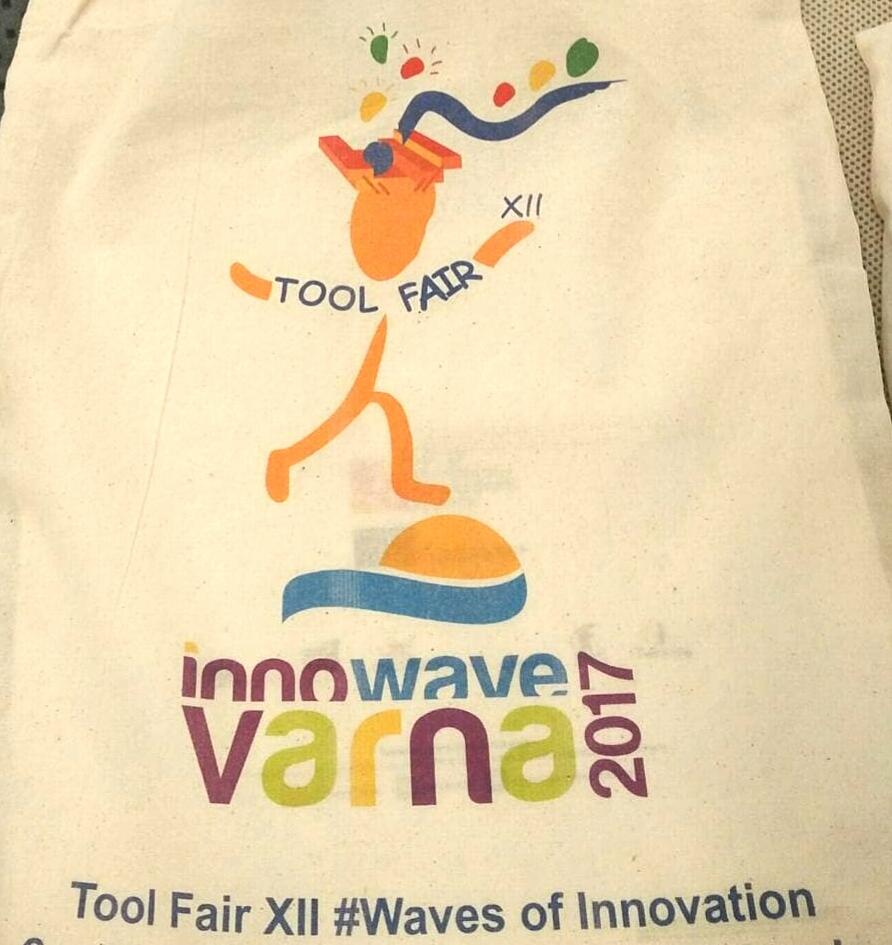 We r in #Varna #bulgaria for the International Tool Fair.We'll have a speech about #eba #opendigitalbadges #toolfair