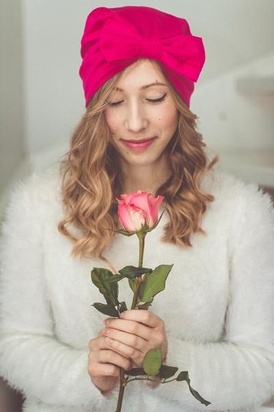Beauxoxo's tweet photo. So I'm thinking about making velvet turban hats: what do you think? https://t.co/jZOKlUZLId #beauxoxo #turban #aw16 #hairaccessories https://t.co/K78xwLDE88