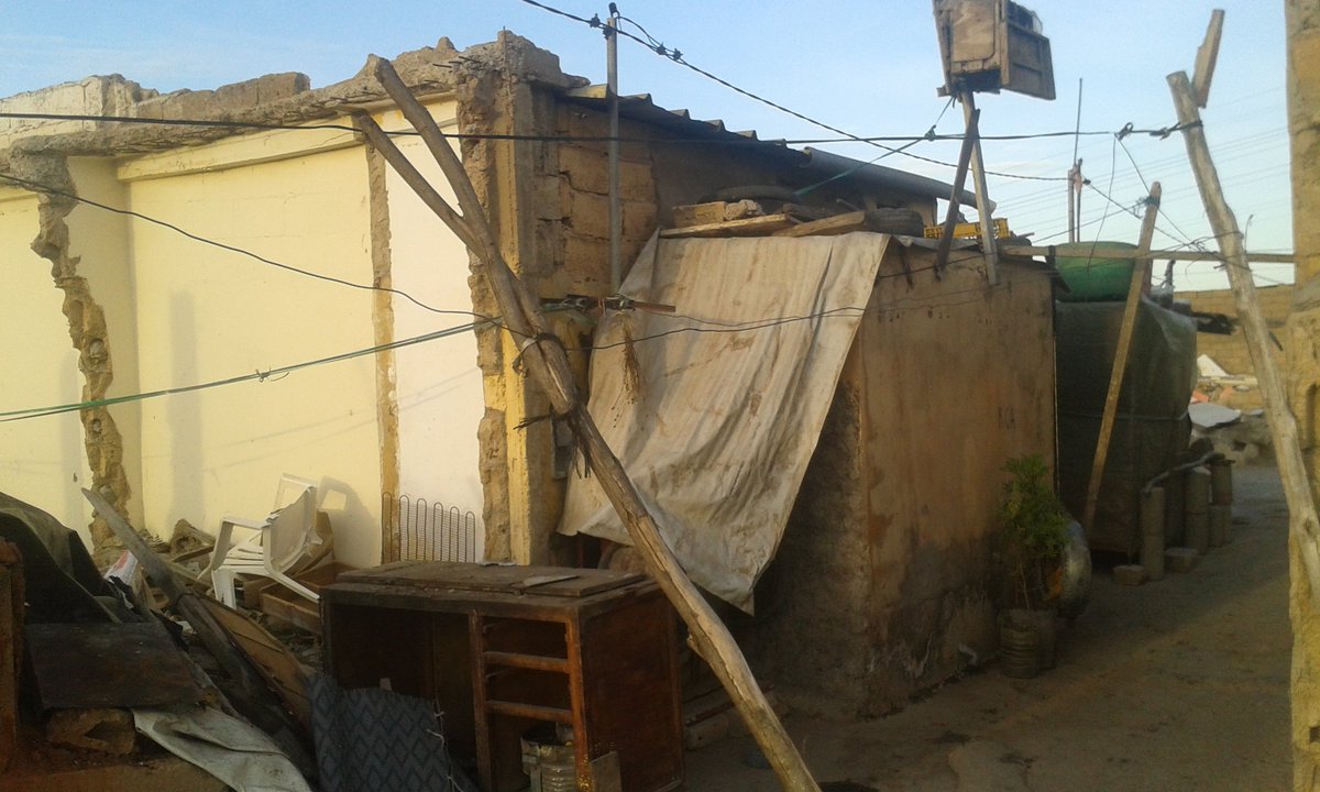 بعدما تم اقصائنا من السكن كأننا لسنا مواطنين شرعيين في هذا البلد الحبيب ف ضروف غامضة ويبقى مصيرنا التشرد عمى قريب.
استغيت بالله سبحانه وتعالى أن يفرجها عني انا وعائلتي.ولمساعدتنا حتى أن نحصل على سكن يليق للعيش الكريم  
190796211113 860936010247 والله ﻻ يضيع أجر المحسنين