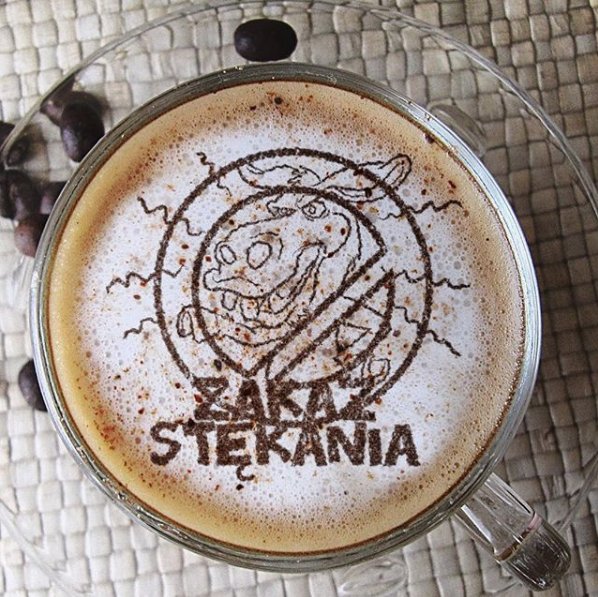 KolczMajk's tweet photo. Miłego dnia👌🍀😎 #coffee #buletproof #ZakazStękania #KołczMajk #GłodniŻycia https://t.co/wJlRruGsDl