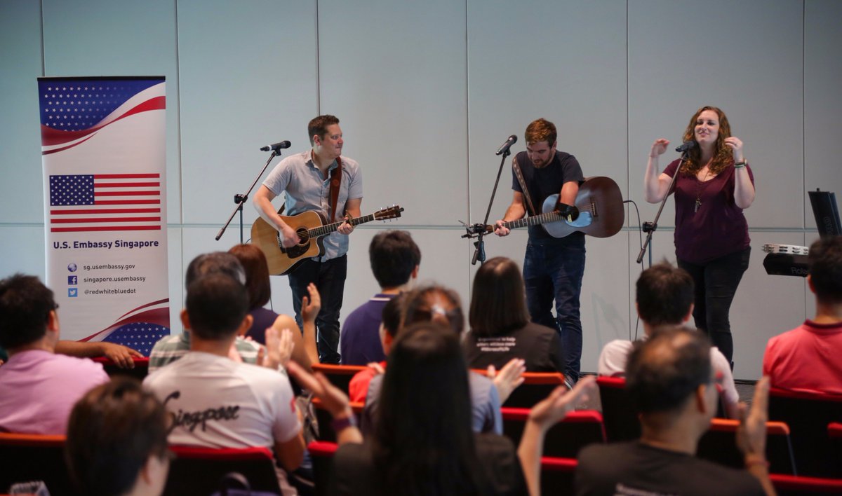 USEmbassySG's tweet image. .@TonyMemmel and His Band kicked off the first part of their Asia tour last week in Singapore. Tony shared inspiring stories about his life and how he became a professional guitar player despite being born without a left hand. youtube.com/watch?v=erbqX3…