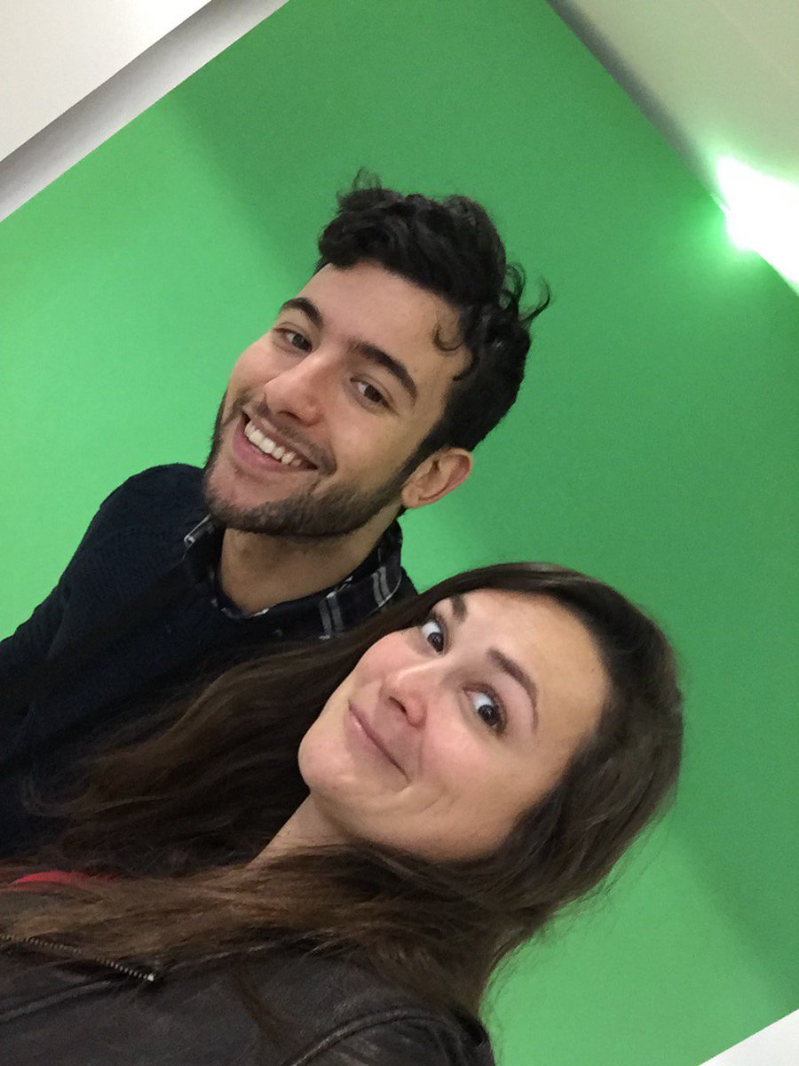 LucileBr's tweet photo. L'équipe @PublicisETO vous dit bonjour depuis le stand #adobestock by @Cheerz_UK #AdobeSymp avec @AharraneOmar on vous montrera le résultat, promis ! 🎬 https://t.co/ETofm2D4Ed