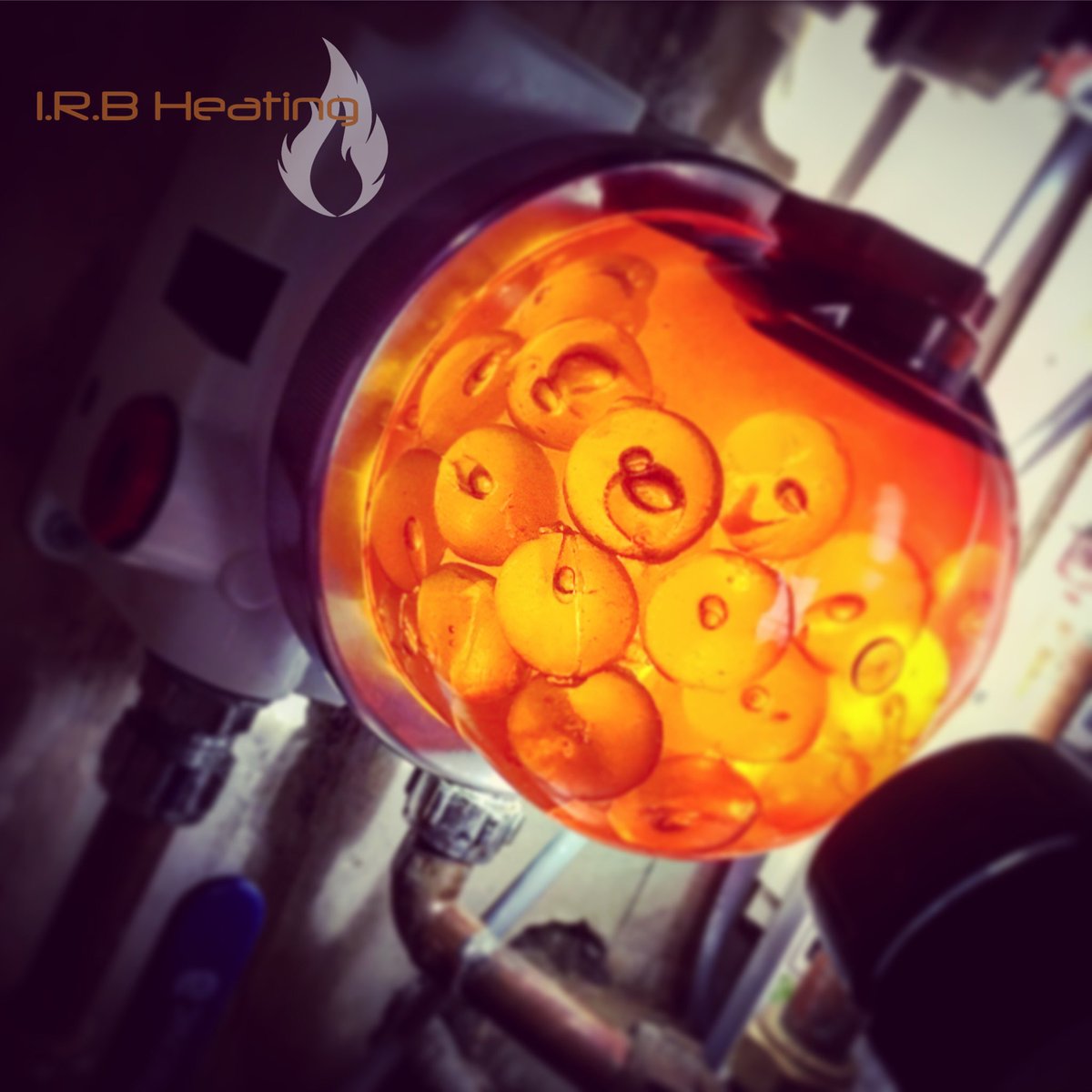 irbheating's tweet photo. Remember that the @cistermiser #Combimate scale reducer requires the #Combiphos balls to be replaced every year for it to work properly #AnnualMaintenanceRequired #NotFitAndForget #HardWater #Scale #Essex https://t.co/pddZgXsbF1