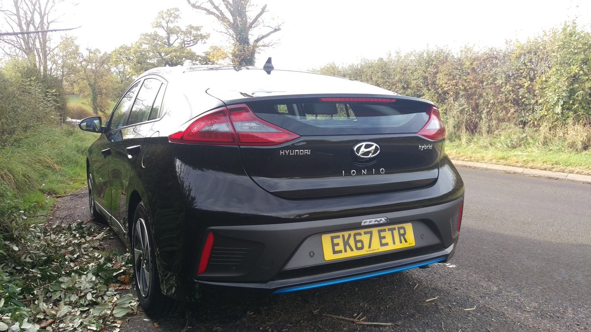 ScottSGFleet's tweet image. First drive of Hyundai #ionic HEV Premium SE. 76g/km