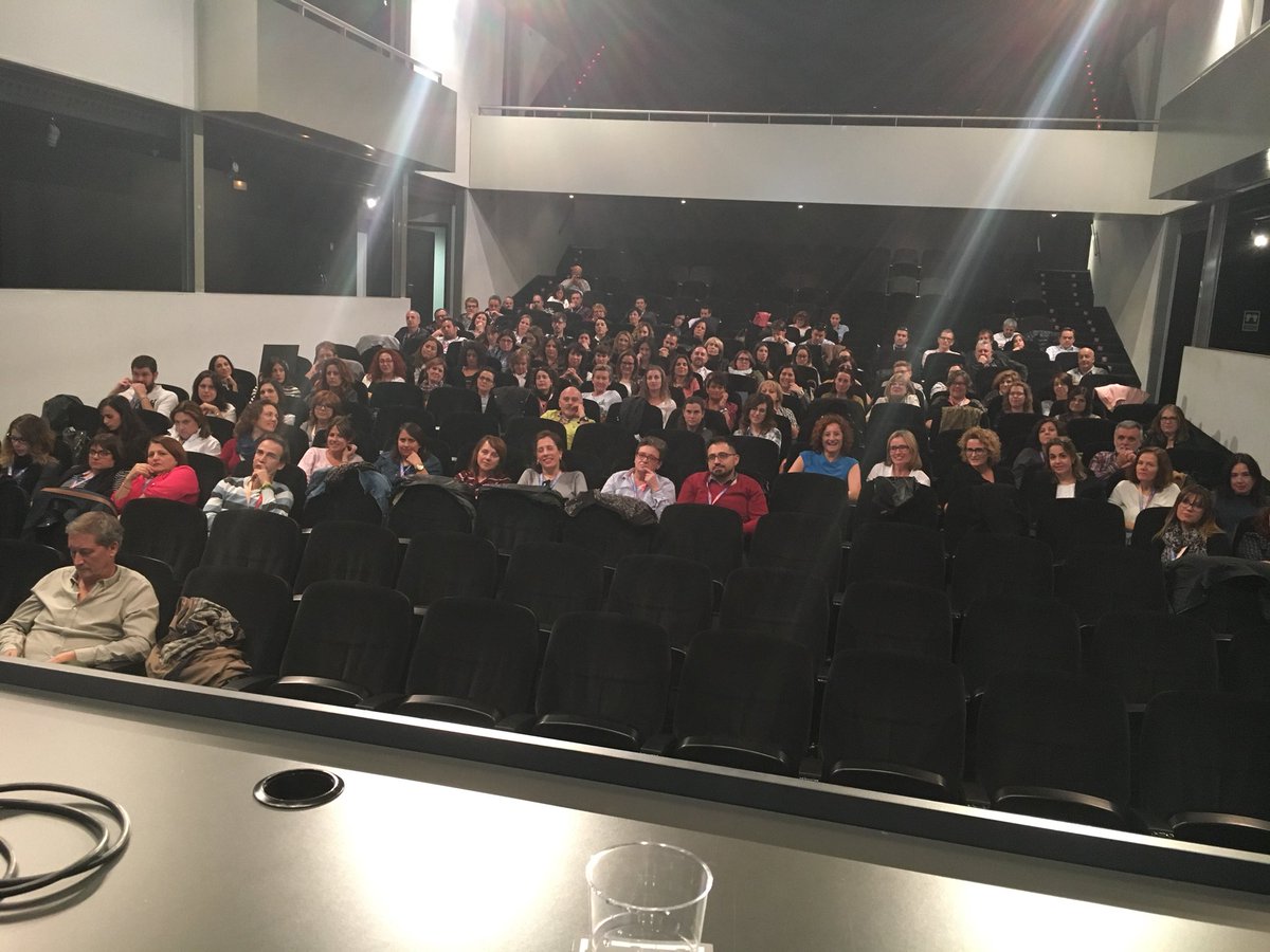 CastroTourism's tweet photo. Un placer haber estado con la punta de lanza del turismo de la @c_valenciana. La Red Tourist Info, una Red 10! El#JornadasTouristInfoElche https://t.co/GMG5AF8tRw
