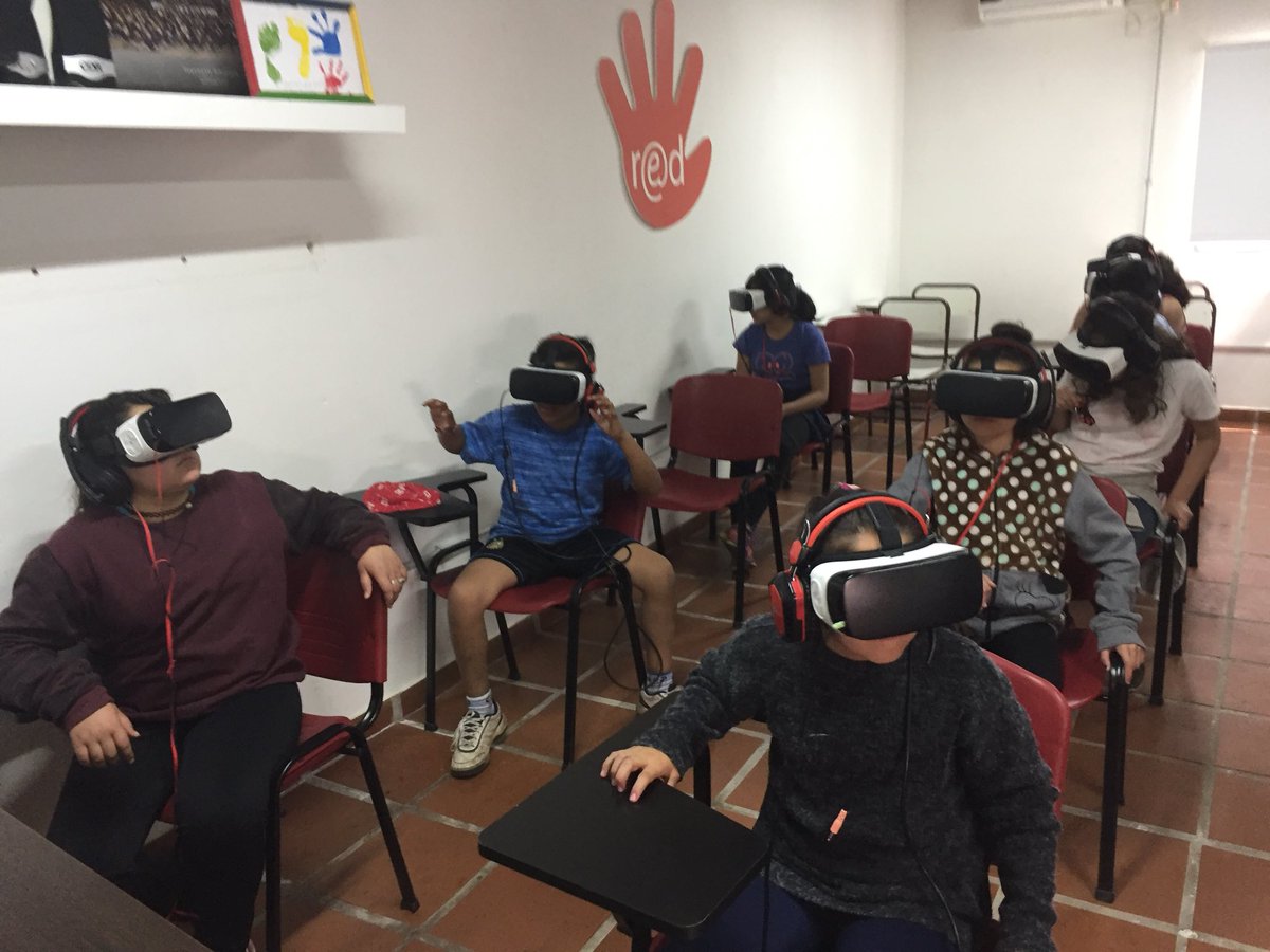 Zaal_86265's tweet image. Ahora: contingente de Toay La Pampa visitan Casa RED disfrutando del Turismo Educativo #REDVirtual @Munirivadavia1 @JUReynoso