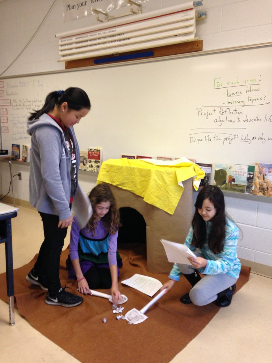 Barry_MEH's tweet photo. Students write and present scripts of people during the Reconstruction South @mehms @FCCPS https://t.co/9M2JXuZo8G