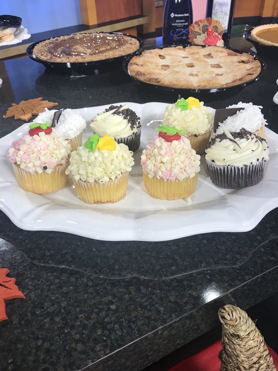 THE YELLOW COUCH-MKE (@yellowcouchmke) on Twitter photo We are thankful for <a href="/SamsClub/">Sam’s Club</a>  I think the crew will be well fed! We are thankful for <a href="/SamsClub/">Sam’s Club</a>  I think the crew will be well fed!