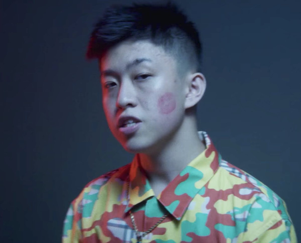 PigsAndPlans's tweet photo. .@RichChigga got a @21Savage feature on his new single "Crisis." 👀 Listen: https://t.co/mL3GXfcgRI https://t.co/iCziaknHDl