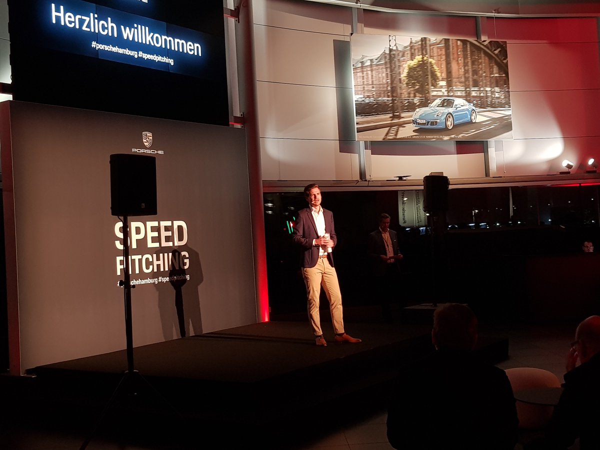 CarmatoInfo's tweet photo. #speedpitching #porschehamburg im #porsche #panamera
sensationeller Abend und super location für einen #pitch #carmato #startup #perfectpitch #autohandel 4.0 #click2buy https://t.co/mDv3guRZ70