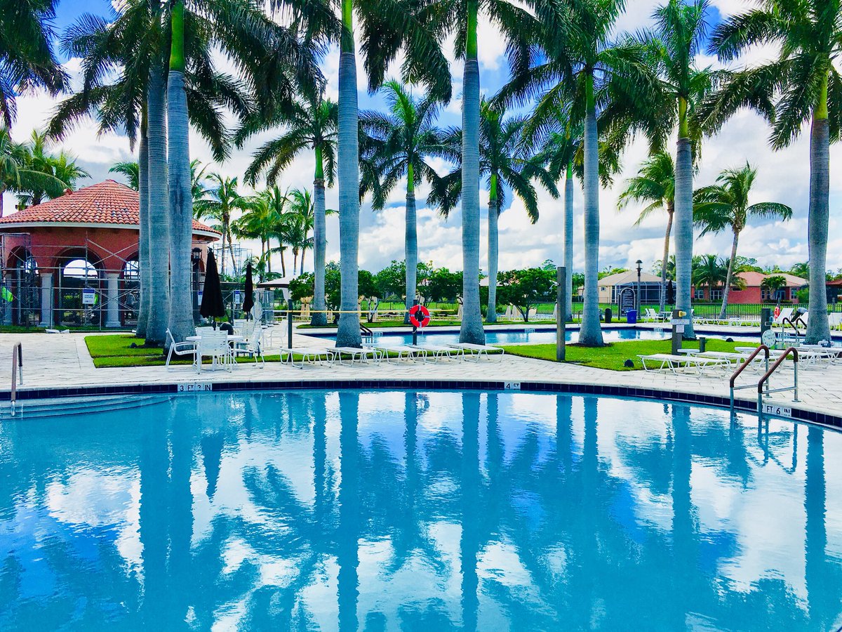 SPosFla's tweet photo. Check it out! @LangRealty #WellingtonFL #PBC #CondoForSale #JustListed #LangRealty #RAPB #Florida... https://t.co/avc2seNmBa https://t.co/NLVIgaYcQC
