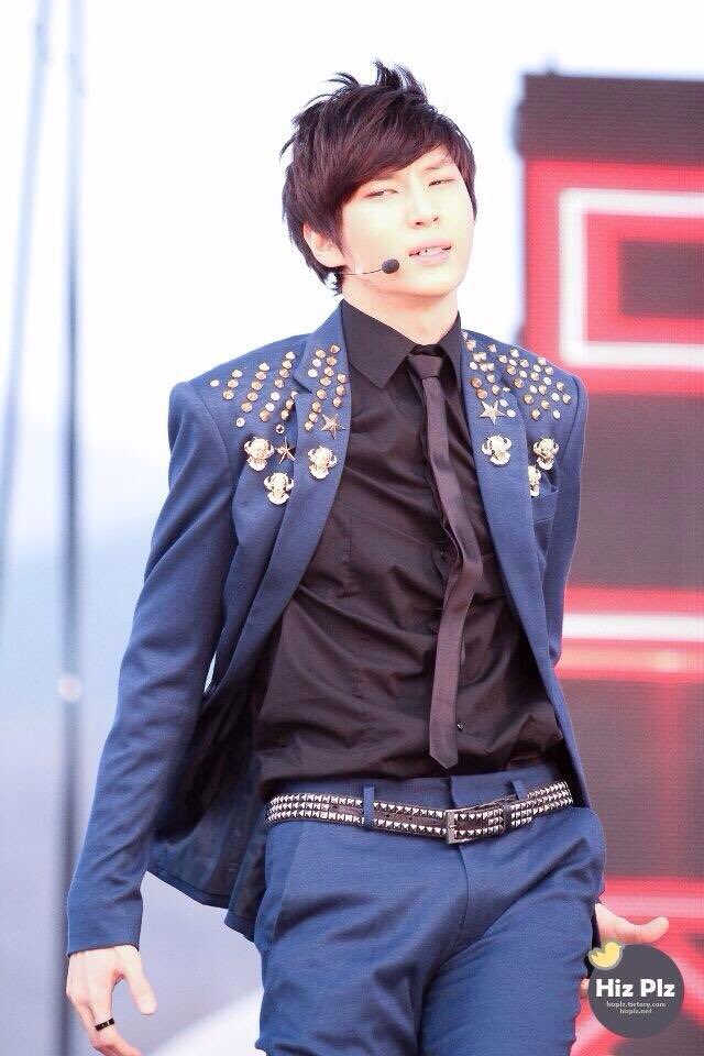 oo_shoco's tweet photo. #HAPPYLEODAY 
#HAPPYLEODAY 
#HAPPYLEODAY 
#HAPPYLEODAY 
 
やっぱりこの日のレオが本当にかっこいいです😇 https://t.co/zoocz3xmrW