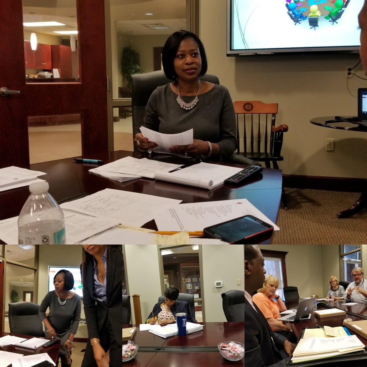 eujon_anderson's tweet photo. When admins get together. Working on leading and vision. @TroyCitySchools #TroyCS2017 #CHoose2BGr8 https://t.co/fiFCQlK298