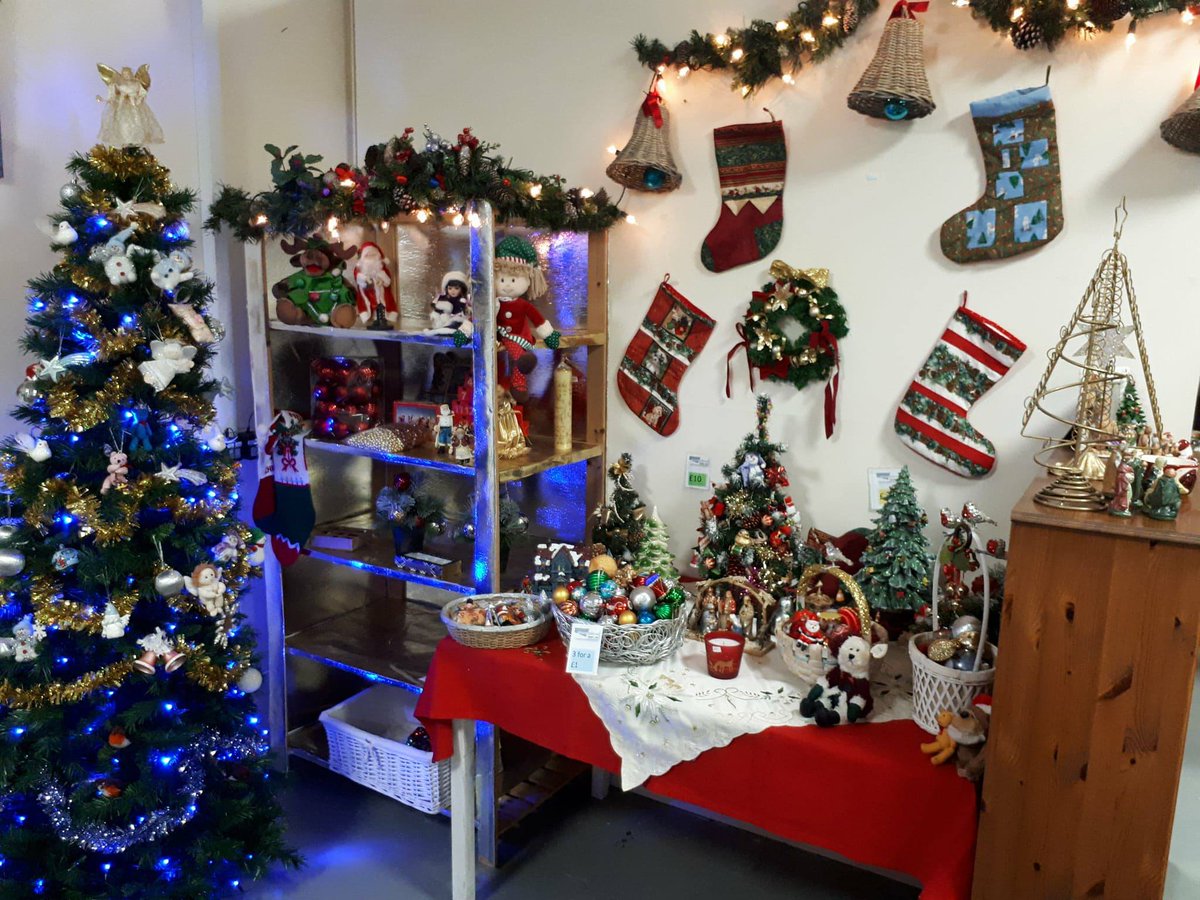 StonepillowChi's tweet image. Now that Halloween &amp;amp; Bonfire Night are out of the way, you can start thinking about Christmas! Yippee!  Head down to Restore, Terminus Road Chichester, and check out the goodies in our Christmas corner 🎄#7weekstogo #helpinghomelesspeople #makeadifference