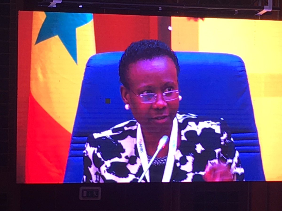 Oliver_Kinross's tweet photo. Great few days in Senegal as a guest of our partner for @Africa_Health1 2018. Thanks @AfricaHealthBiz and @docthakker! https://t.co/AnUmgqIaqv