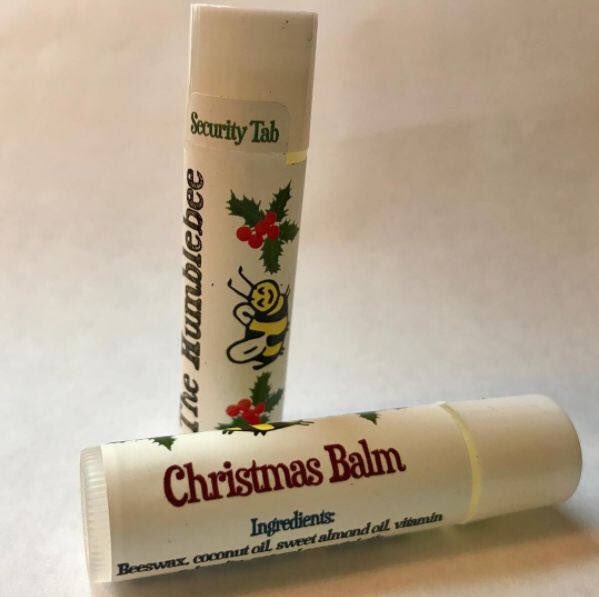 The_Humblebee's tweet photo. Holiday Humblebee Balm - Christmas Balm - Limited Production #bathandbeauty #lipbalm #etsy
 #christmas #chapstick #winter #balm #lips #natural #healthy https://t.co/Hiw1fx524C https://t.co/W2OfXr2XDo