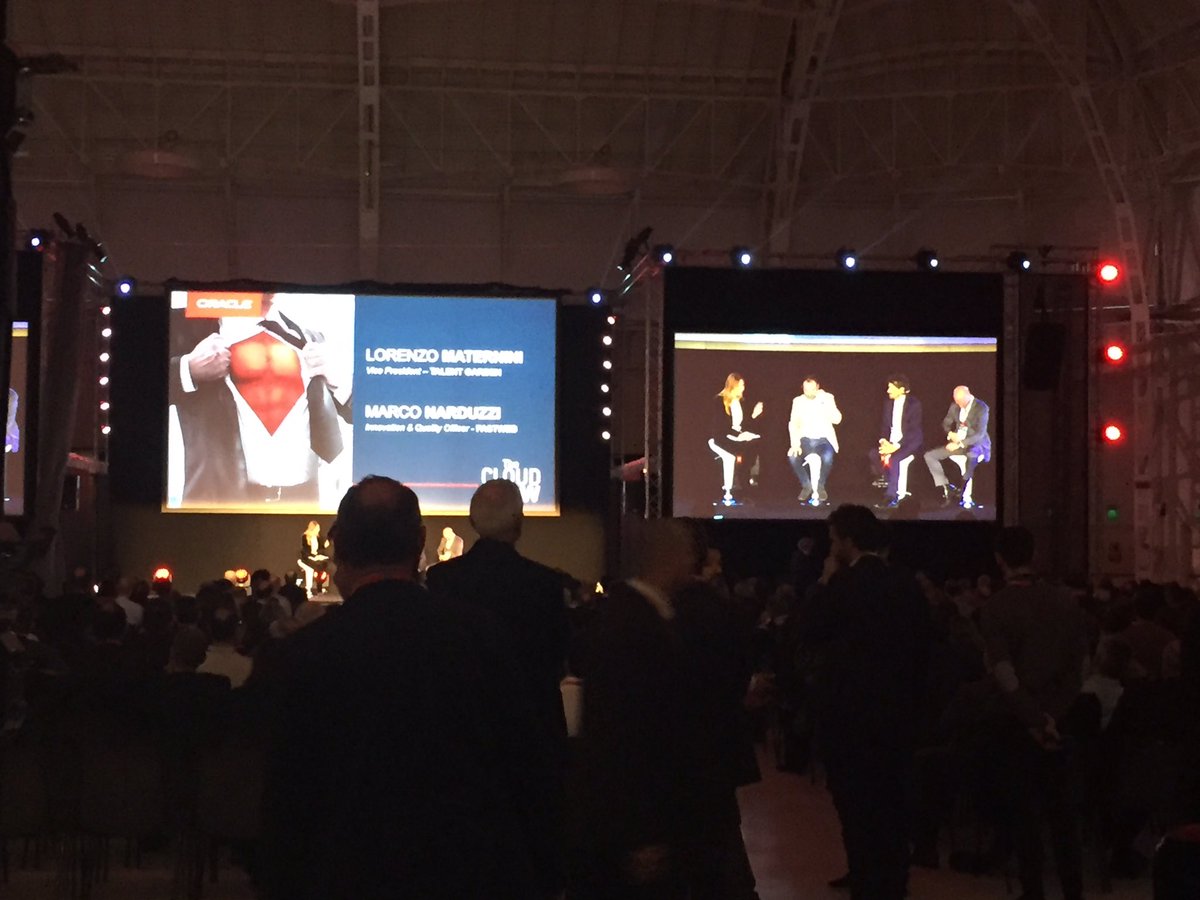 RizzardiElena's tweet photo. #CloudShowIT con Barbara Carfagna parliamo di #OpenInnovation: sul palco @TalentGardenit @FASTWEB e Emanuele Ratti @OracleItalia https://t.co/T59IJtYc4P