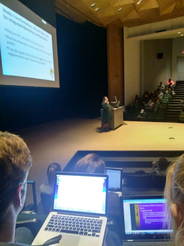 mc_prof's tweet photo. Still in awe about technology. Group study guide updating in real time during #TAtakeover with @kellyolivieri https://t.co/XjfYPtbGi1