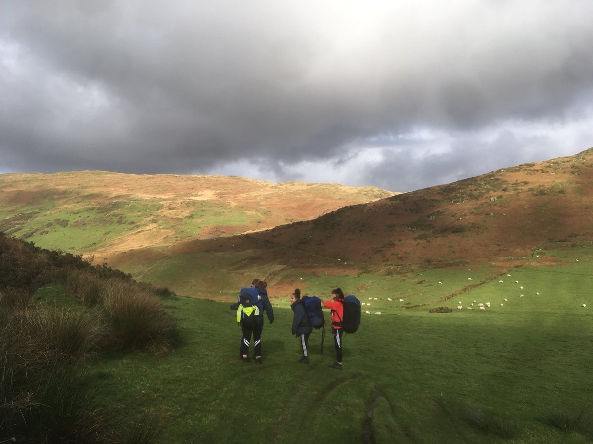 BromptonPE's tweet photo. Fantastic expedition completed for @BromptonAcademy team Mallory @OutwardBoundUK with @hs_henrysangels @HenryScheinUK Great effort team! https://t.co/6K8Czlgt2B