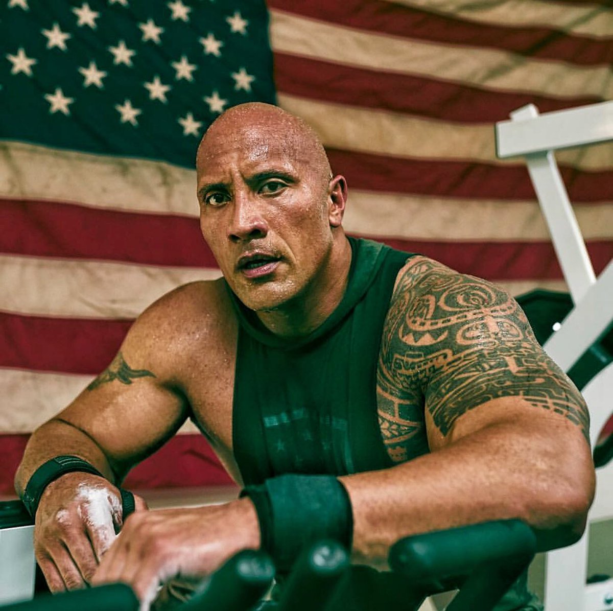 JONESWORKS's tweet photo. IT'S HERE! @TheRock x @UnderArmour's highly-anticipated #ProjectRock collection just dropped. Get it before it's gone! #USDNA 🇺🇸 https://t.co/pRtdi0Y4GM
#USDNA 🇺🇸 https://t.co/epyExyEnXw