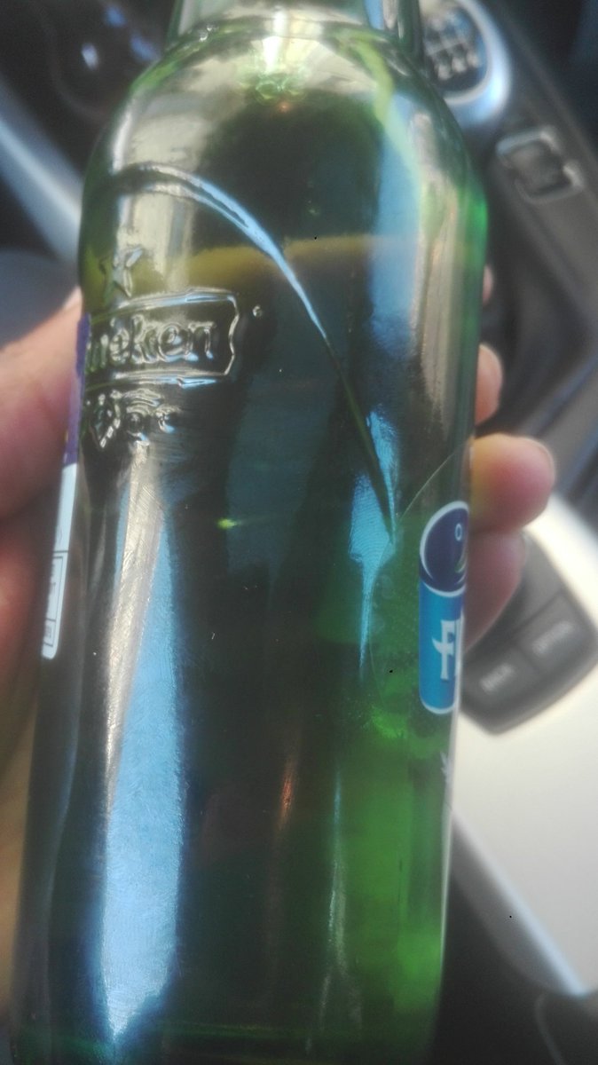 PrinceSepahane's tweet photo. @PicknPay please explain the FlyingFish cider in a Heineken bottle in your stores @FlyingFishSA WOW lmao https://t.co/Qf47533Km1