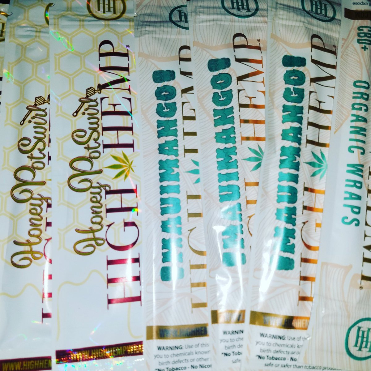 SmokinOG_203's tweet photo. These changed my life 🙏🍁😤👽
#highhempwraps #weed #StayWoke #BeHappy #cbd #organic #rollup #nofilter #myview #marijuana #weedhumor #PositiveVibes https://t.co/c9IBLd6yBv