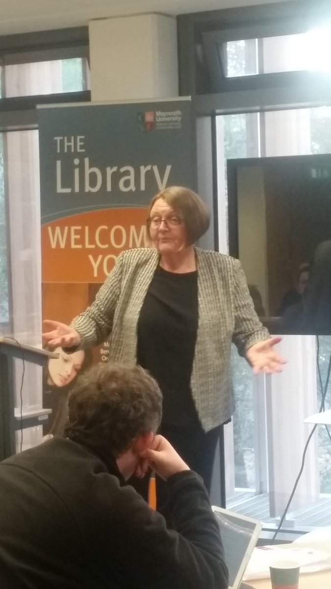 librarydaydream's tweet photo. Saranne Magennis advocates for Librarian Authors in Higher Education Journals as Professional Interdisciplinary Communicators.  #munral2017 @library_MU https://t.co/xnOnRSdjtE