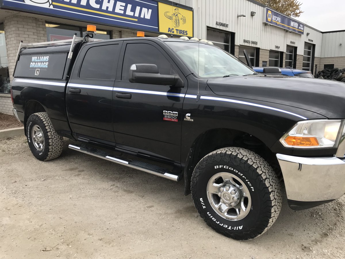 MeulensteenTire's tweet photo. The Williams Drainage fleet is always looking good and now even better! New Leveling &amp; Block Kit to go along with some 35/12.50R17 BFG All Terrain TA KO2's.  #LookingGood #LookingTough #BFG https://t.co/AT4SVA5IzK