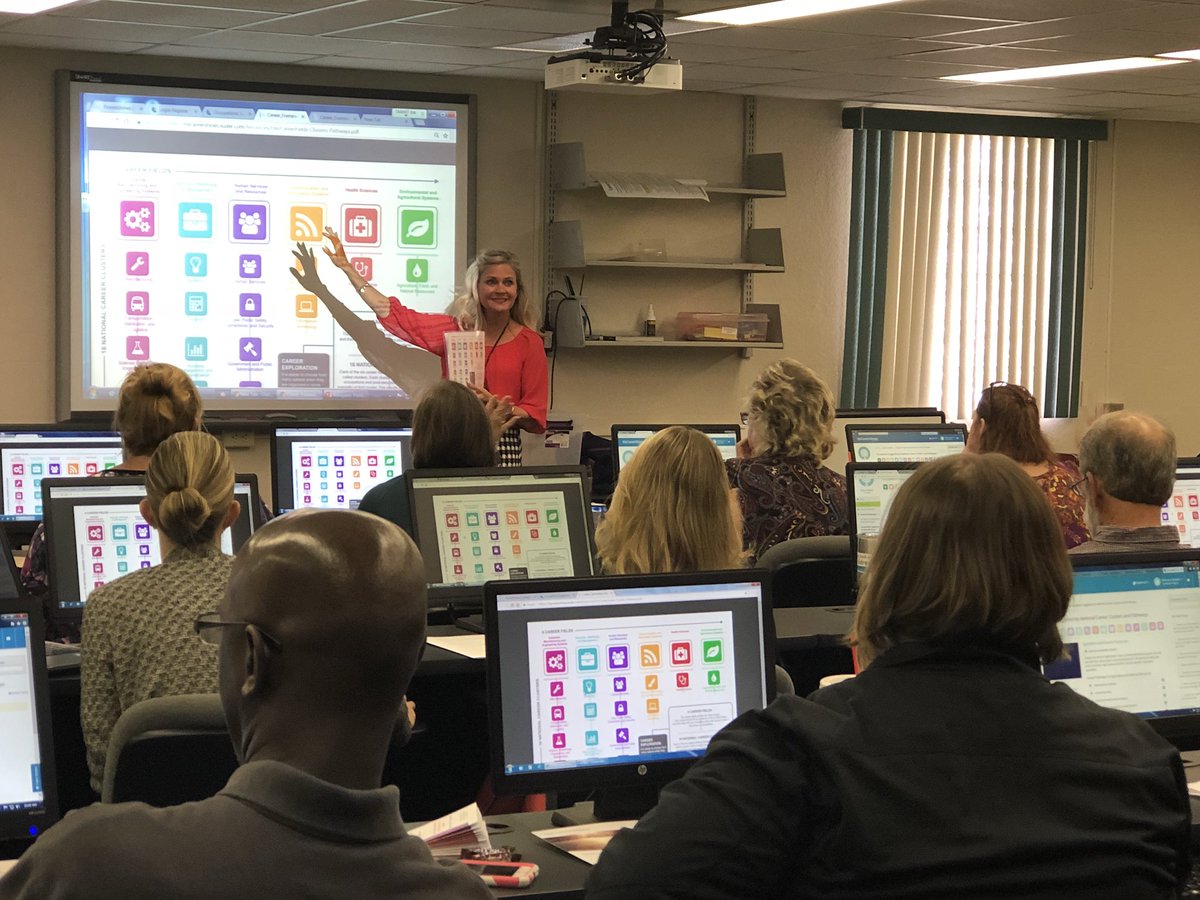 MyCareerShines in Lake County with Middle School Counselors and Maggie Miller!